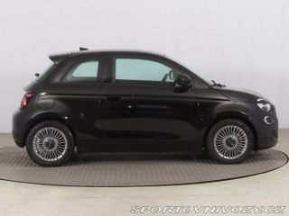 Fiat 500 500e  42 kWh 2021