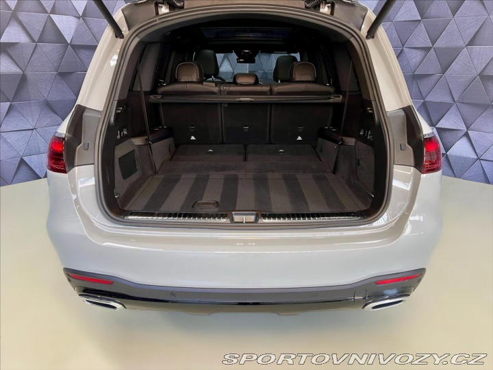 Mercedes-Benz Ostatní modely GLS 450d 4MATIC AMG MANUFAKTU 2025