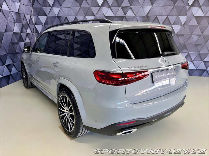 Mercedes-Benz Ostatní modely GLS 450d 4MATIC AMG MANUFAKTU 2025