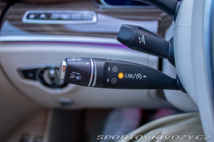 Mercedes-Benz E 400 4MATIC A/T 2017