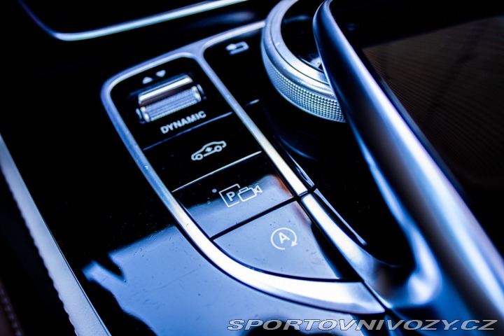 Mercedes-Benz E 400 4MATIC A/T 2017