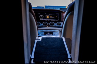 Mercedes-Benz E 400 4MATIC A/T 2017