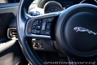 Jaguar XE  2016