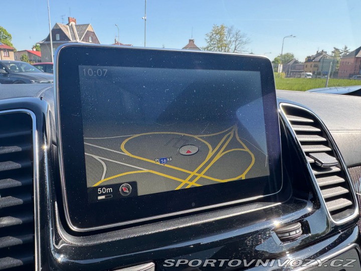 Mercedes-Benz Ostatní modely GLE 8V Biturbo 2015