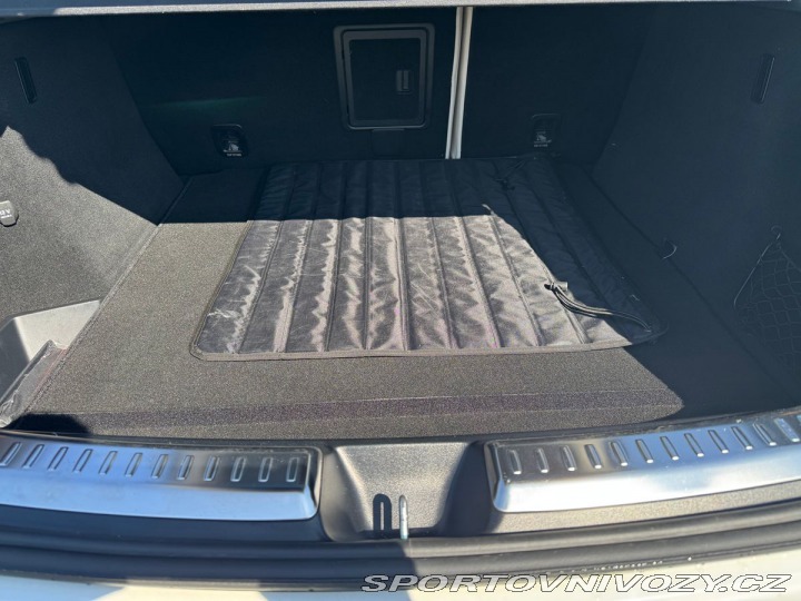 Mercedes-Benz Ostatní modely GLE 8V Biturbo 2015