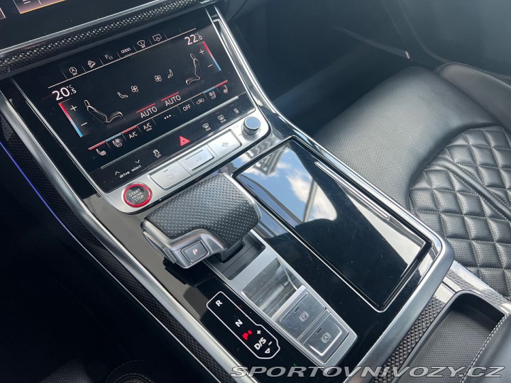 Audi SQ7 4,0TDI 320kW Tažné Webast 2020