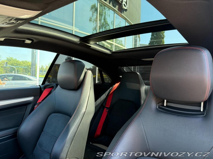 Mercedes-Benz E E 400 Kupé 2016