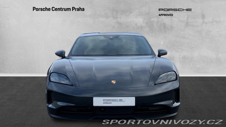 Porsche Taycan 2025