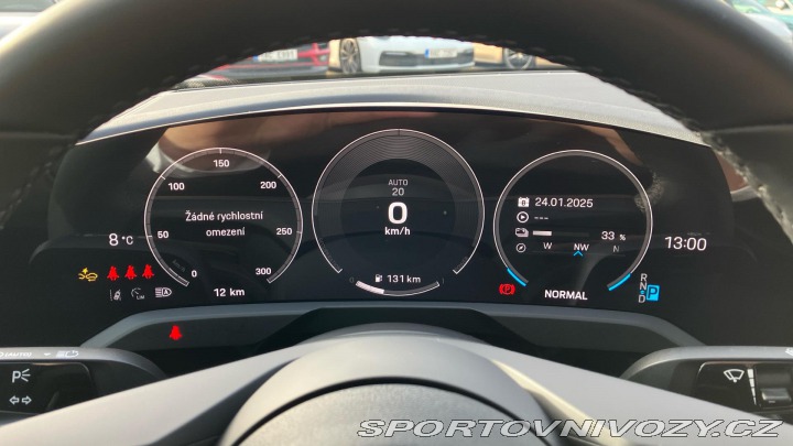 Porsche Taycan 2025