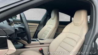 Porsche Taycan  2025