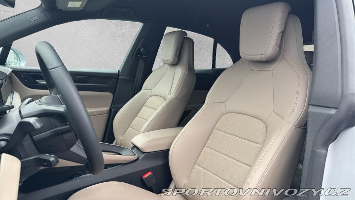 Porsche Macan  2025