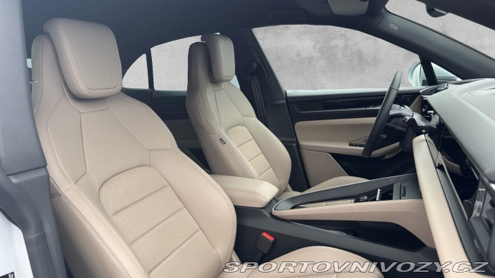 Porsche Macan  2025