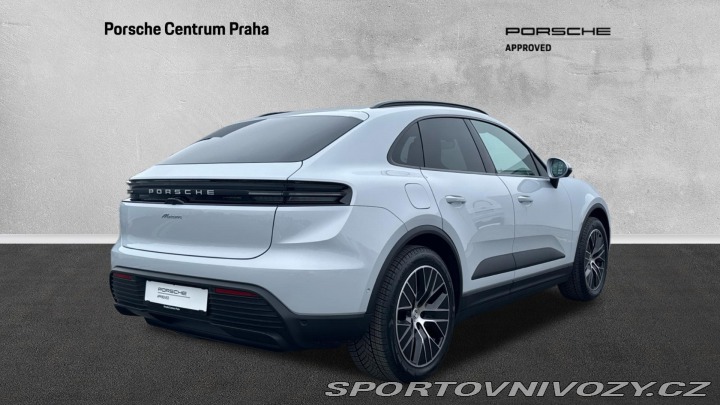 Porsche Macan  2025