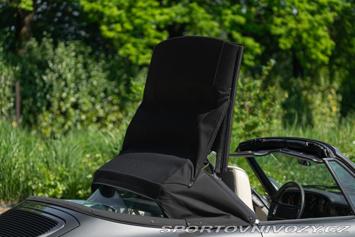 Porsche 911 964 (911) CARRERA 4 CABRIOLET 1990