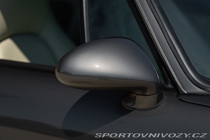 Porsche 911 964 (911) CARRERA 4 CABRIOLET 1990