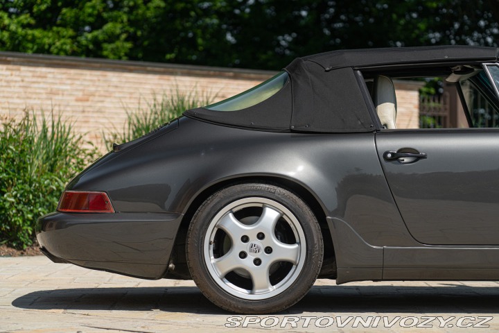 Porsche 911 964 (911) CARRERA 4 CABRIOLET 1990