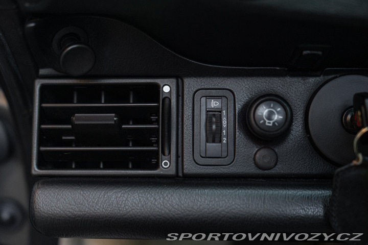 Porsche 911 964 (911) CARRERA 4 CABRIOLET 1990