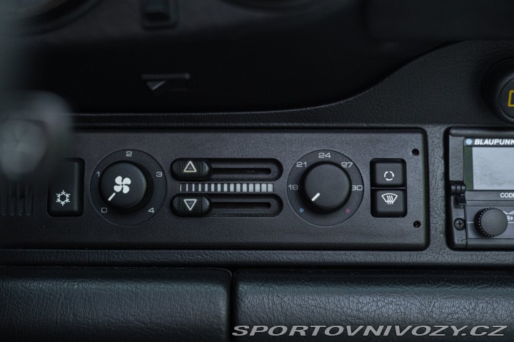 Porsche 911 964 (911) CARRERA 4 CABRIOLET 1990