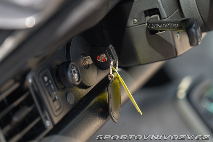 Porsche 911 964 (911) CARRERA 4 CABRIOLET 1990