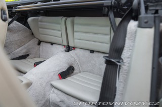 Porsche 911 964 (911) CARRERA 4 CABRIOLET 1990