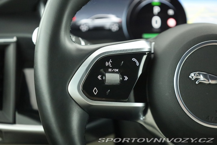 Jaguar I-Pace EV400 2020