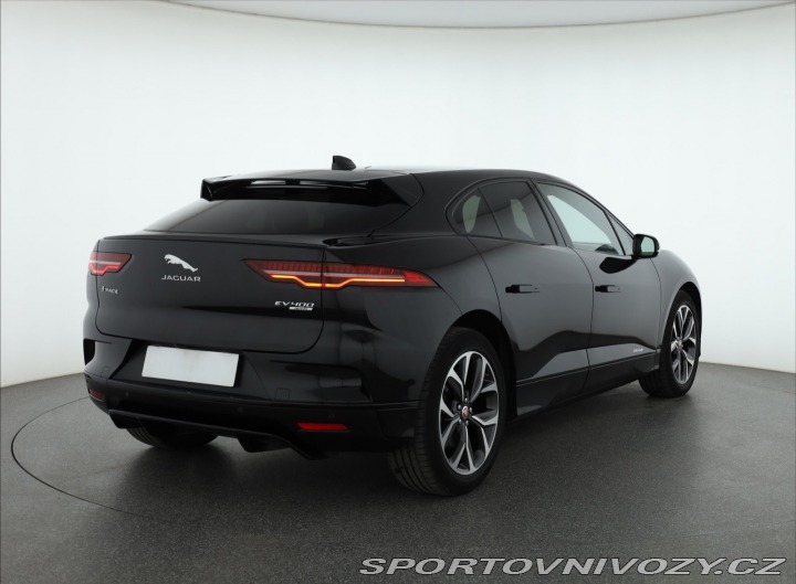 Jaguar I-Pace EV400 2020