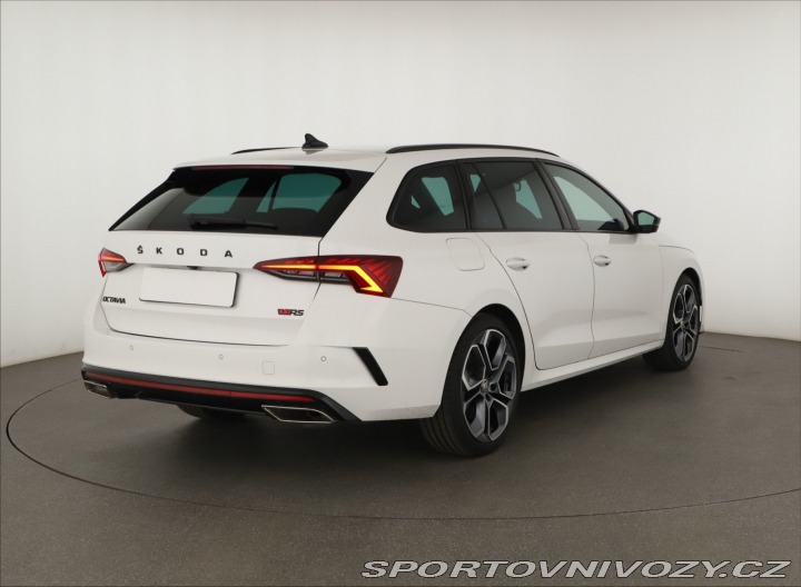 Škoda Octavia RS RS RS 2.0 TSI 2024