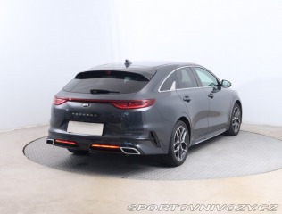 Kia ProCeed GT-Line 1.5 T-GDI 2021