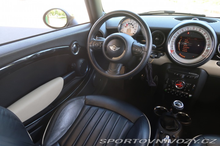 Mini Cooper Cooper S 2012