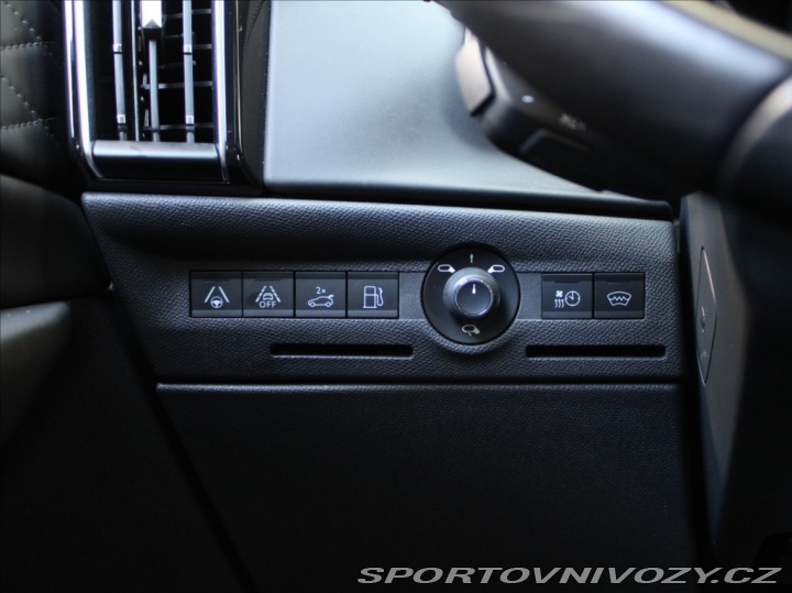 Ostatní značky Ostatní modely DS Automobiles DS9 1,6 E-TENSE 360 4x4 FOCAL 2022