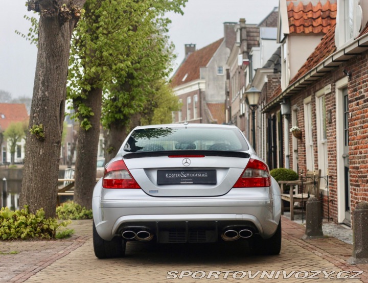 Mercedes-Benz CLK Kupé  63 AMG Coupe Black 2009