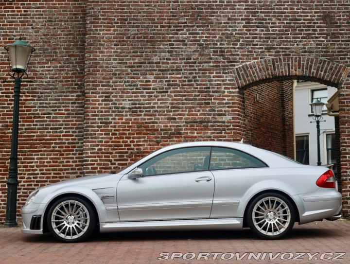 Mercedes-Benz CLK Kupé  63 AMG Coupe Black 2009