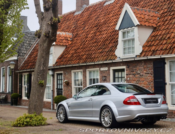 Mercedes-Benz CLK Kupé  63 AMG Coupe Black 2009