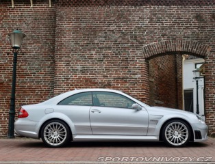 Mercedes-Benz CLK Kupé  63 AMG Coupe Black 2009