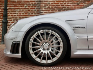 Mercedes-Benz CLK Kupé  63 AMG Coupe Black 2009