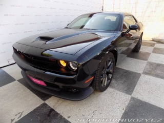Dodge Challenger 5.7HEMI/R-T/AT/LED/DPH/