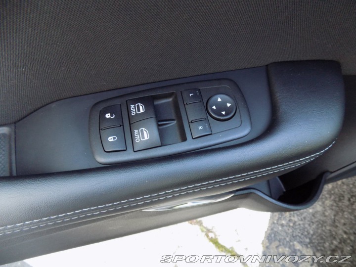 Dodge Challenger 5.7HEMI/R-T/AT/LED/DPH/ 2022