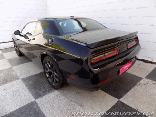 Dodge Challenger 5.7HEMI/R-T/AT/LED/DPH/ 2022