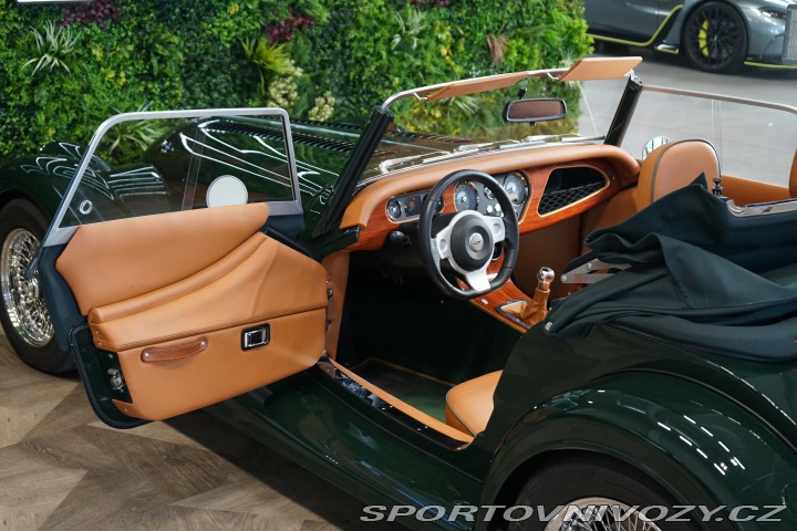 Ostatní značky Ostatní modely Morgan 2.0 190kW Manuál LED A/C 2021