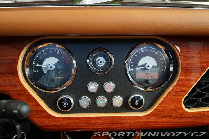 Ostatní značky Ostatní modely Morgan 2.0 190kW Manuál LED A/C 2021
