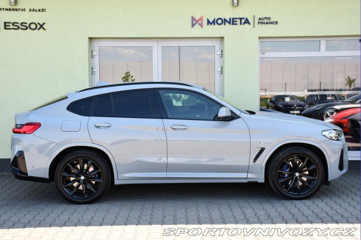 BMW X4 xDrive30d M-SPORT LED TAŽ 2023