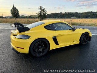 Porsche 718 GT4 RS 2024