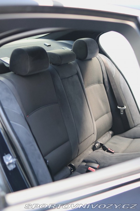 BMW 5 F10 530d ZADOKOLKA 2011