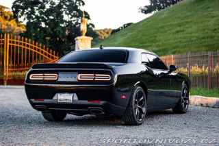 Dodge Challenger R/T PLUS 5.7 V8 HEMI MAN 2022