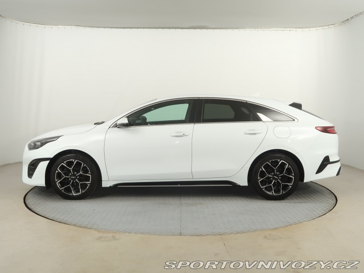 Kia ProCeed GT-Line 1.5 T-GDI 2022