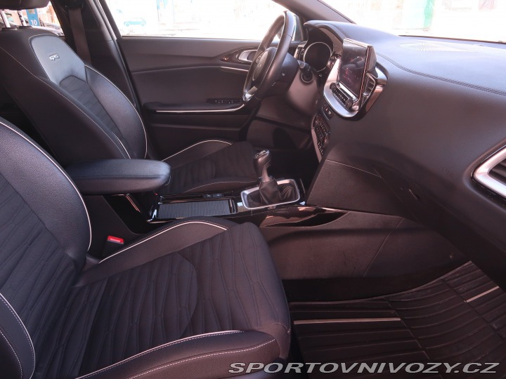Kia ProCeed GT-Line 1.5 T-GDI 2022