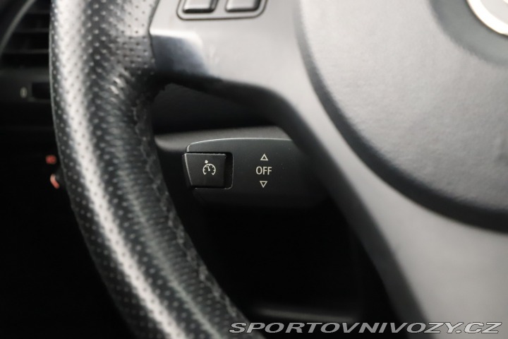 BMW 1 M Paket 123d 2009