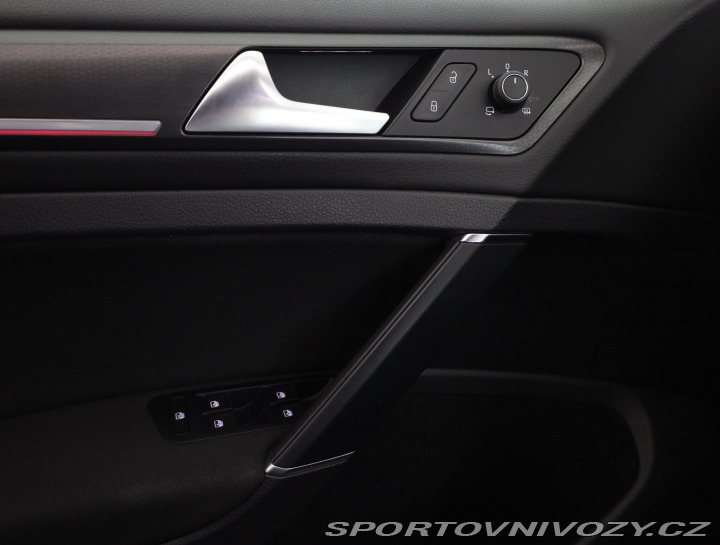 Volkswagen Golf 2.0 GTI Performance 2017