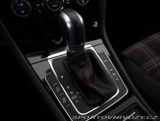 Volkswagen Golf 2.0 GTI Performance 2017