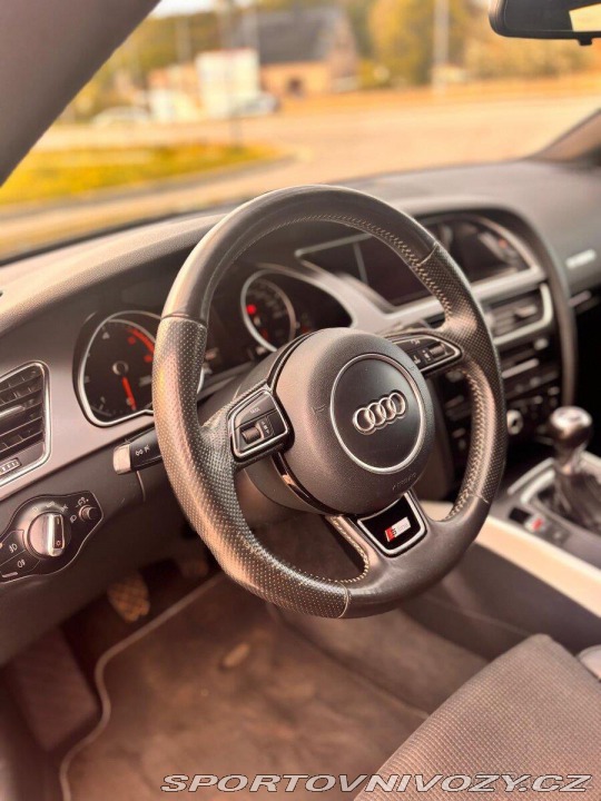 Audi A5 2,0 2012